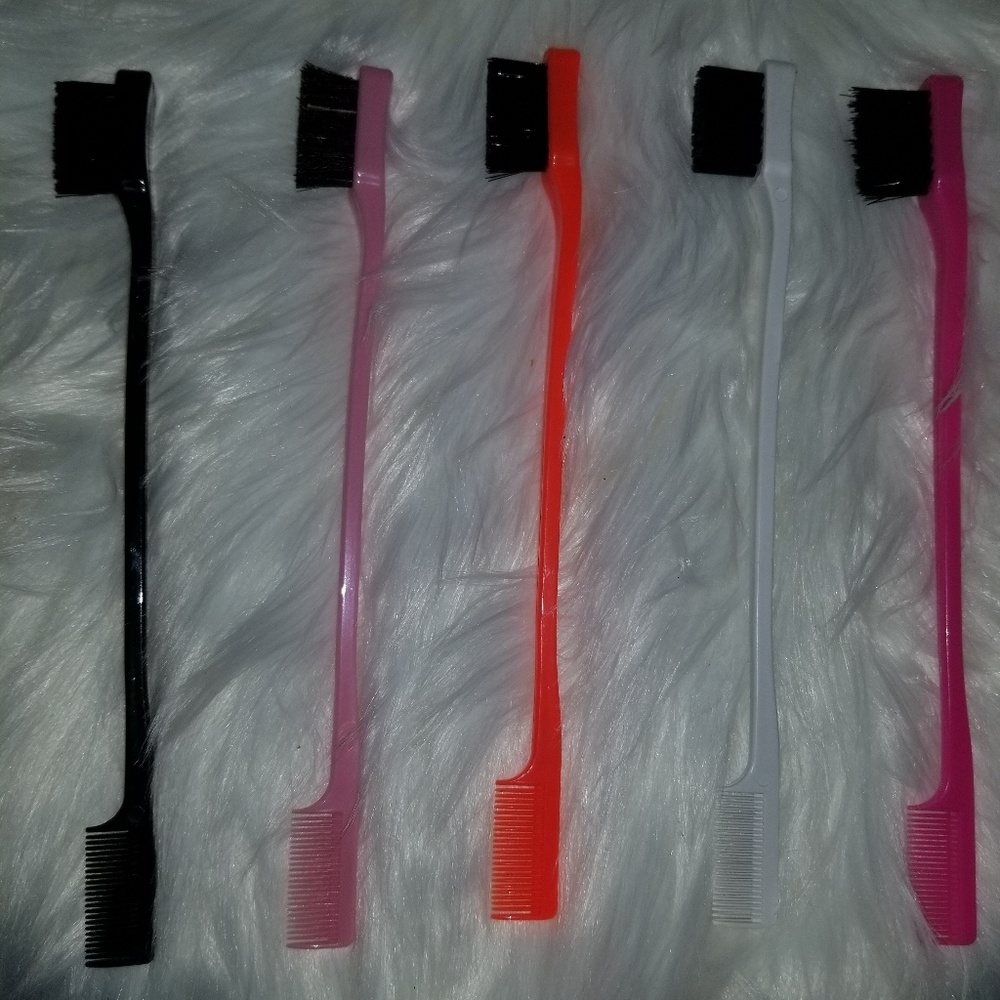 Edge brush